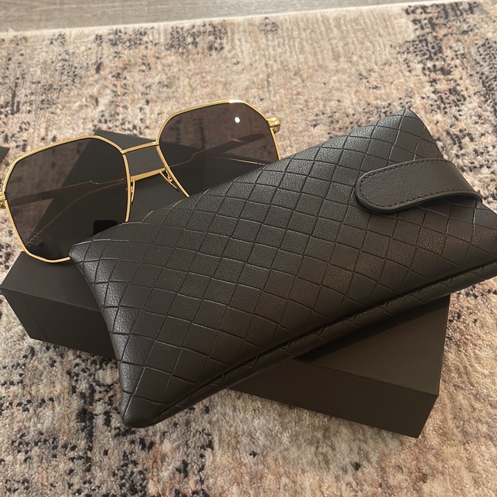 Bottega Veneta sunglasses